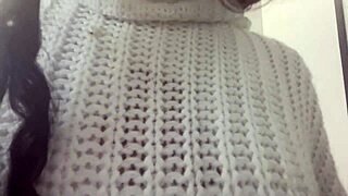 Look how i pee on my trip to europe i was on the plane