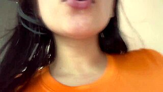 Jeniferplay squirts endlessly in first video for masturbation.