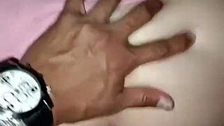 Chupando las tetas spanking de la mama de mi novia y corriendome en su boca 🍑