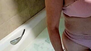 Estrella Latina Sucks Well In Bathtub And Swallows Everything