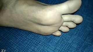 Foot with saliva, jerk off for me now