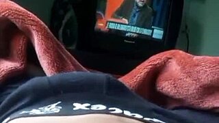 young latina starts day with solo pleasure