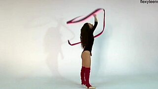 anna ocean, this hot gymnast brunette, stretches her small 18+ tits in the gym