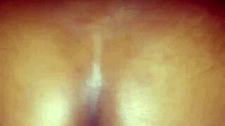 fuckin my og cougar she loves my dick