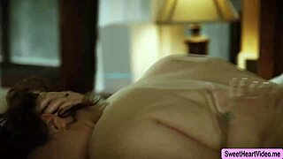 Lesbian couples face sitting on the bed, worshipping asses with licking and riding hard