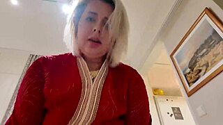 hot homemade sex with married iranian housewife