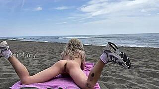 intense outdoor masturbation and squirting