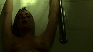 Sexy dahlia's naughty shower pleasure