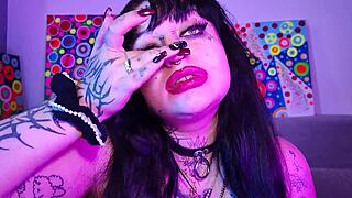 deedee love craves cum in her mouth