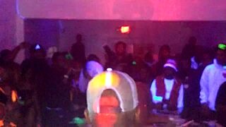 Cherise roze halloween stripper party