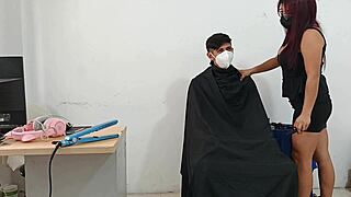 Hairdresser likes to fuck clients