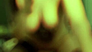 je rappelle que pour les abos chaque semaine une sextape devient gratuite