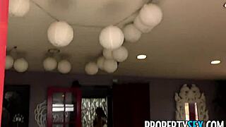 Propertysex - open house sex with stunning real estate agent