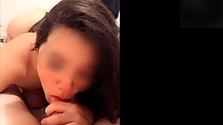 El Tio De Mi Amiga Hace Que Se La Chupe Y Quiere Cogerme Pero Solo Accedo Si Me Graba El Pervertido