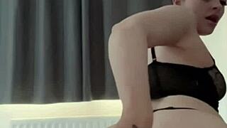 Hey, this horny British slut is masturbating solo!