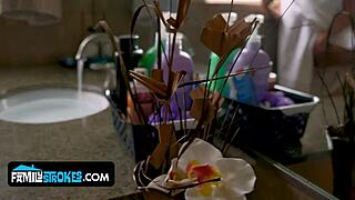 Election Season - Stepmother Luring Hot Babes With Big Dick In Taboo Threesome!