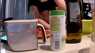 変態貧乳ヤリマン不倫人妻の中出し三昧の２日間。part3【素人中出しハメ撮り】舞30代中出し大好きパイパン主婦。