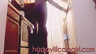 girl ignores you cleaning the kitchen giantess recording