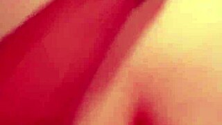 Big Booty White Woman Teases Juicy Ass in Part 2