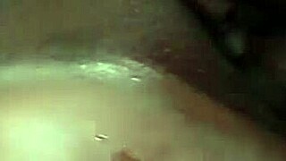 does my girlfriend want makeup in the salon before fucking my cock?