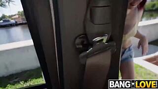 big ass on vacation, horny for muff diving!