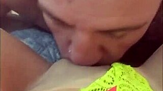 o anozinho brasileiro devora putinhas novinhas fodendo a safada exibicionista