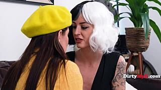 Aubree Valentine, show me those juicy curves while I finger your wet pussy and lick it deep!