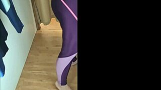 Choosing Hot Gym Outfits For Karina And Lucas