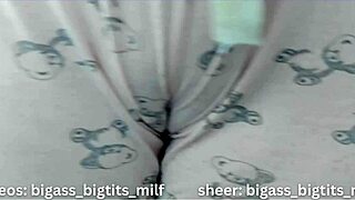 Camel toe homemade latina milf spreads juicy pussy lips