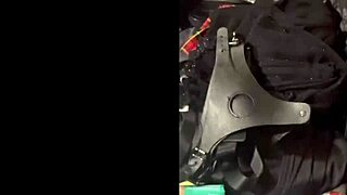 Mature latina fucks a fan!