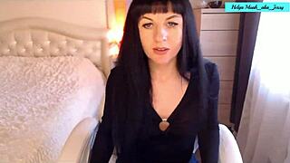 helga muah aka jessy chair tease strip clit caress fingerin 05-25-2020