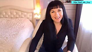 helga muah aka jessy chair tease strip clit caress fingerin 05-25-2020