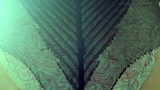 Elza Kom's Nylon Tights Fetish: Ass Worshiping And Domination