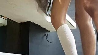 i saw this sexy young woman getting penetrated