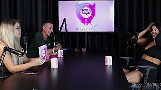 Compilados da Val Mineirinha no Bora Cast com Bruna Carlos Watch on Sheer Red