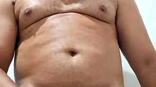 yuri gaucho brazilian bear amateur handjob and cumload