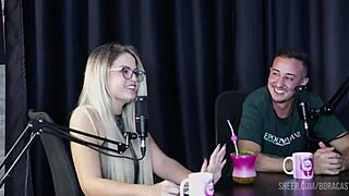 Compilados da Val Mineirinha no Bora Cast com Bruna Carlos Watch on Sheer Red