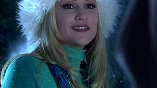 Beautiful Feets Brunette Milf Have Fun Sex