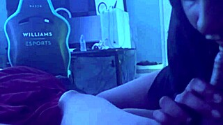 She Sucking Mad Dick For 5 Mins