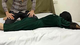 My 18young 18+ Step Sister Was Alone in the Room I Also Went to Her Room and Fucked Her Pussy at Night