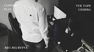 câmera escondida meu chefe fez massagem em mim ser� que a esposa dele vai descobrir