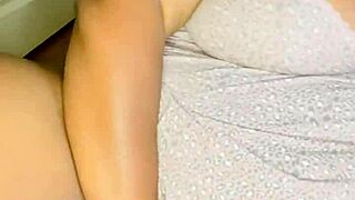 remi the juicy bbw uses toy on pussy