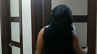 ब्राजीलियन लैटिना नन बियांका पुजारी को गांड चुदाई के पाप कबूल रही