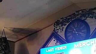 Goldielox narrates her solo masturbation in juicy panties with toys