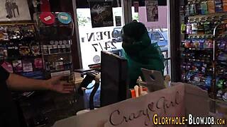 intriguing islamic babe's mysterious gloryhole encounter