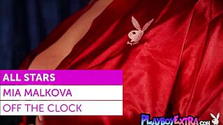 Glamorous Milf Mia Malkova Spreading Pussy Lips on Red Carpet