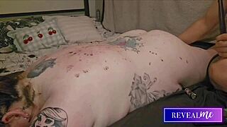 Revealme Curvy Babe Massage Hot Wax Back And Tit Drip Fetish