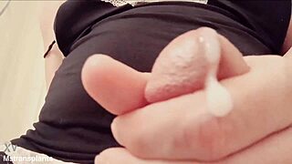 Amazing Orgasm Demands Cleanup Duty