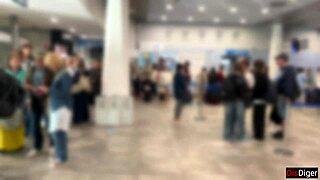 that girl in the airplane made me cum in two minutes with her handjob