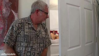 An old geezer creampies his bbw friend rose lareine jm1207